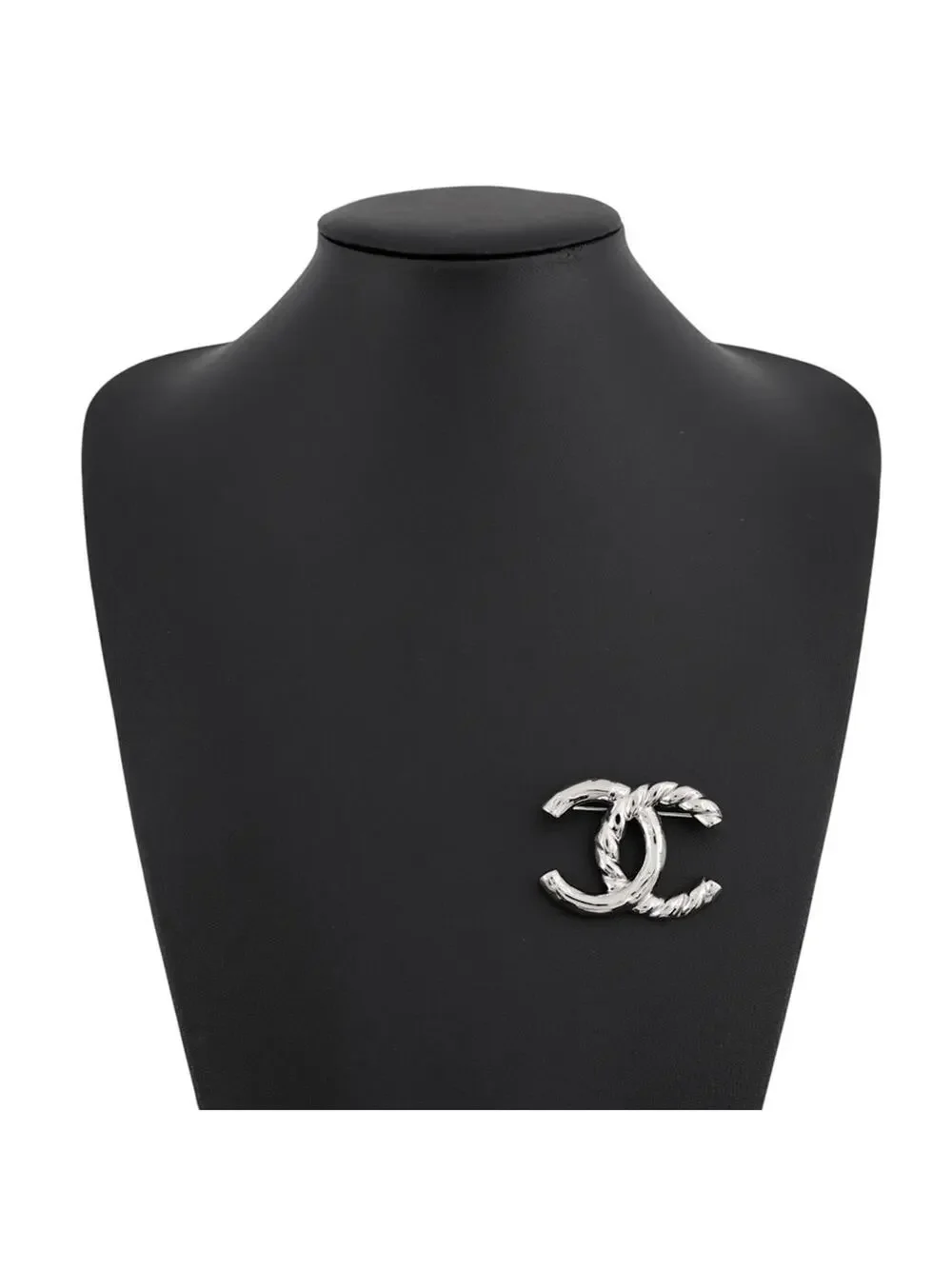 Chanel elevate your